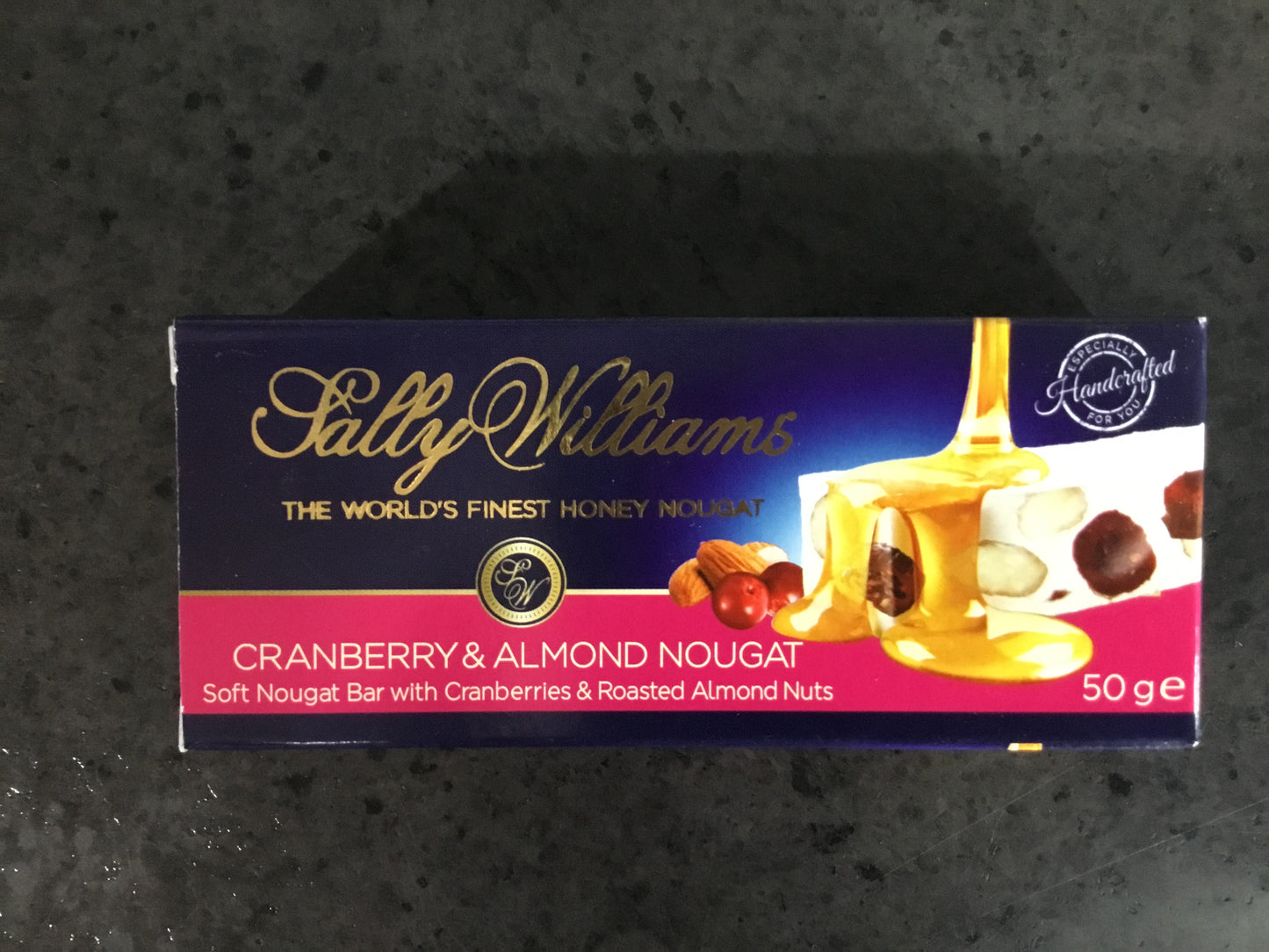 Sally William Nougat Cranberry 50g
