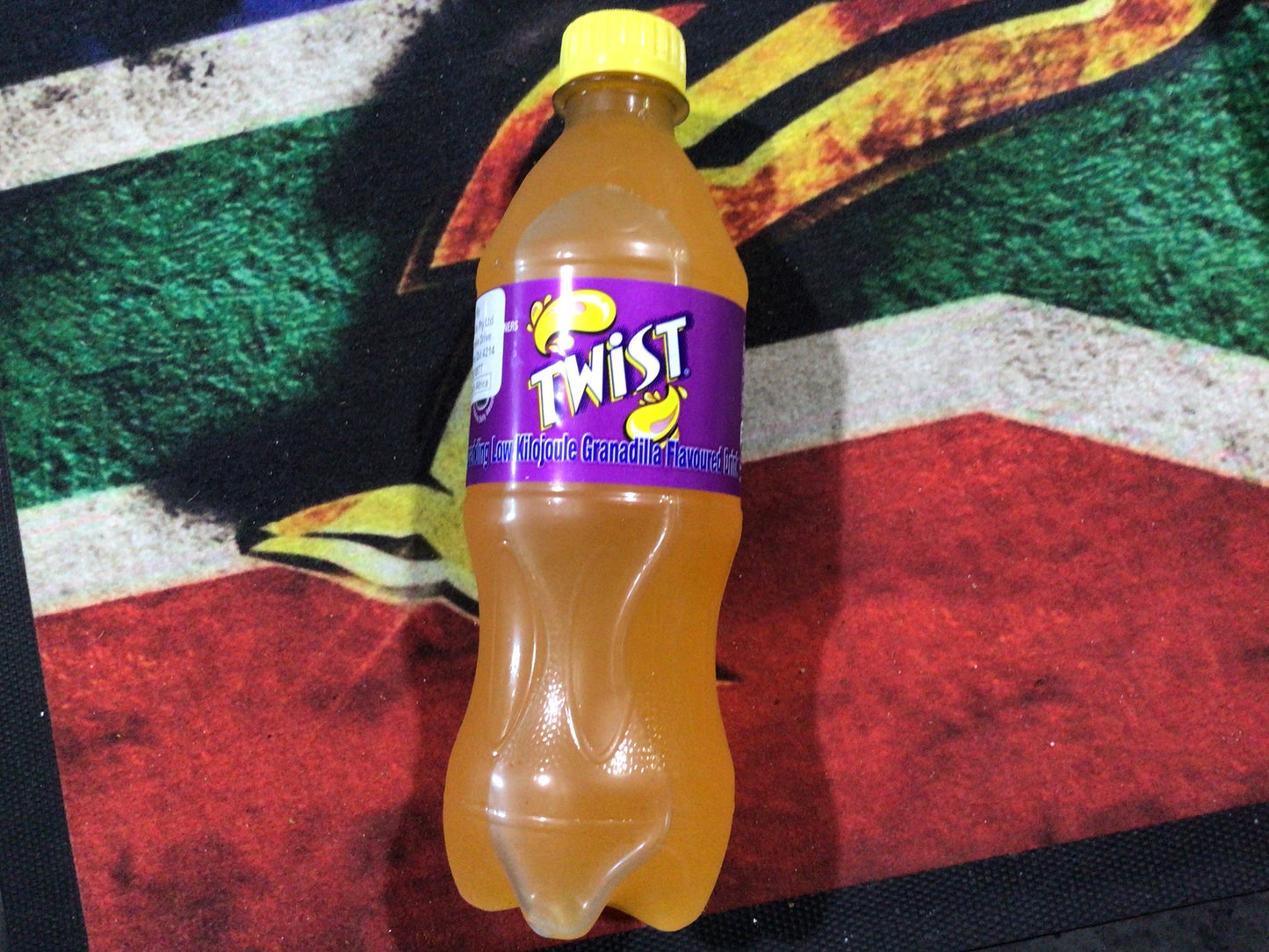 Schweppes Granadilla Twist 440ml bottle