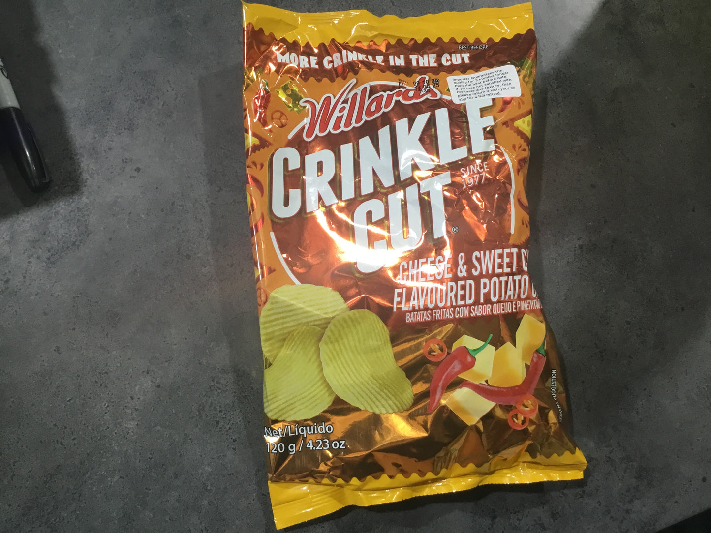 Willards Crinkle Cut Cheese & Sweet Chilli 120g