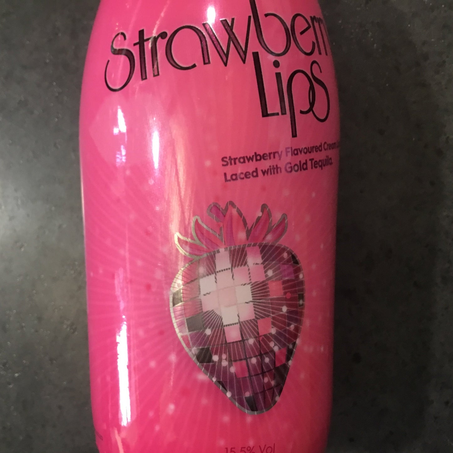 Strawberry Lips Pink Tequilla 750ml